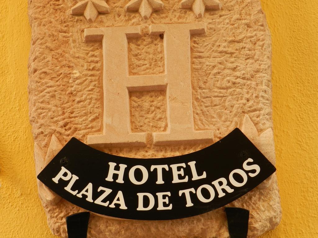 Hotel Plaza De Toros Ronda Exterior foto